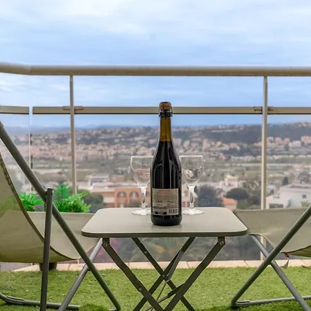 Apartamento équipé Dans Résidence Avec Piscine à 10mn Du Centre